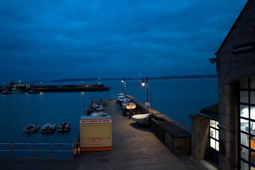 Alba Restaurant Review - harbour at night time