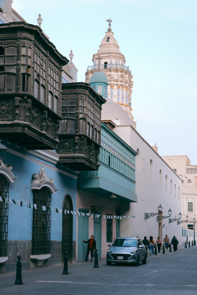Lima Old Town - 3 weeks in Peru Itinerary - Travel Between The Lines