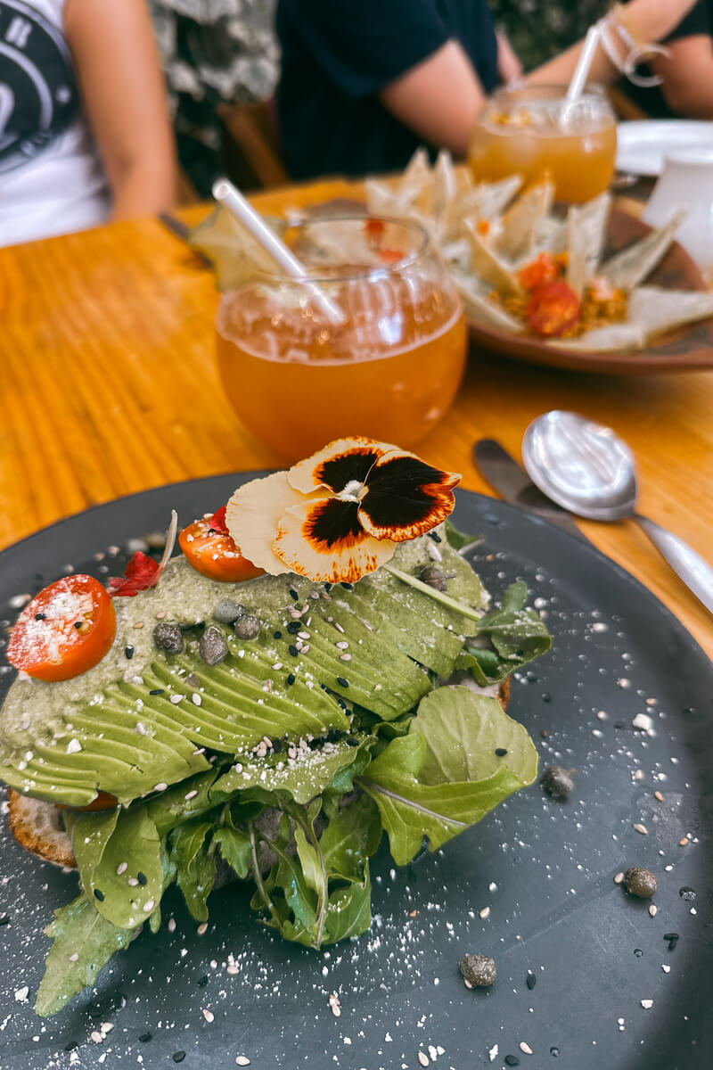 Cusco avocado cafes - 3 weeks in Peru Itinerary - Travel Between The Lines